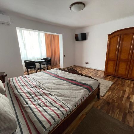 M & I Apartment 3 Târgu-Mureş エクステリア 写真