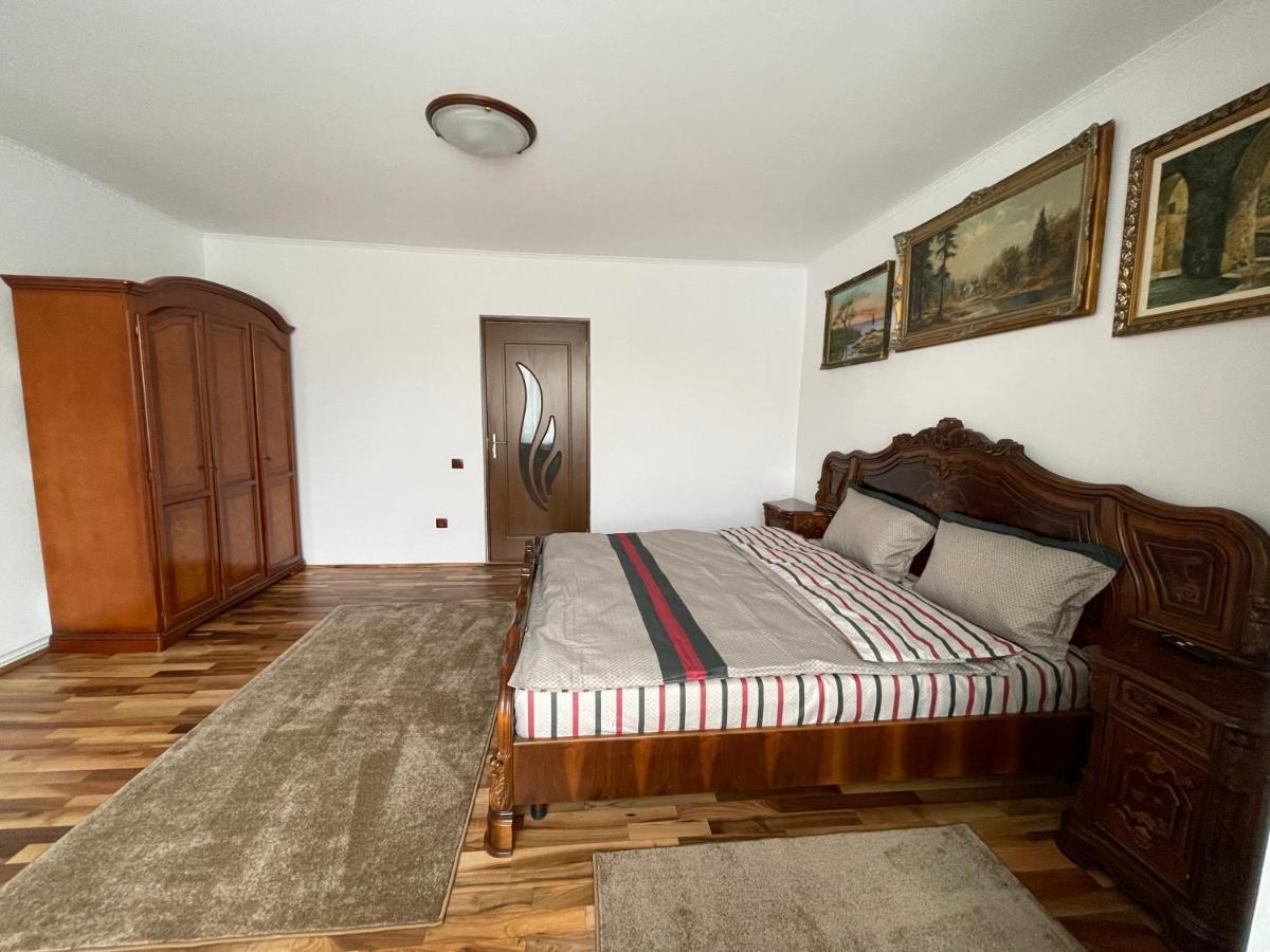 M & I Apartment 3 Târgu-Mureş エクステリア 写真